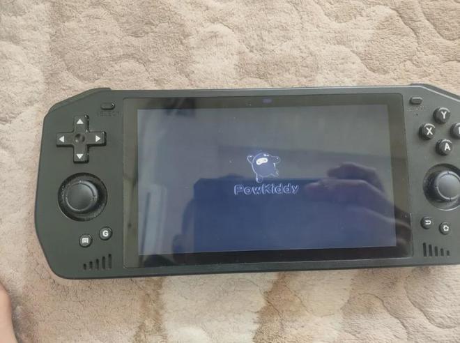 掌机自带HDMI接口最高能玩PS2游戏CQ9电子版入口55寸屏的“洋垃圾”(图7)